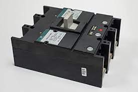 Breaker Industrial 200A 3P 600V (UNIDAD)